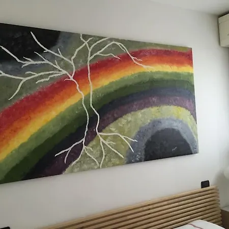Flat Overlooking The Park Apartment *