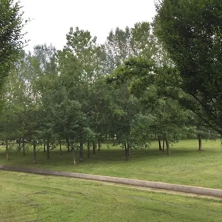 Flat Overlooking The Park Milaan