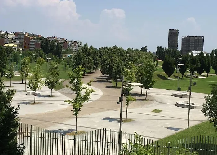 Flat Overlooking The Park شقة *